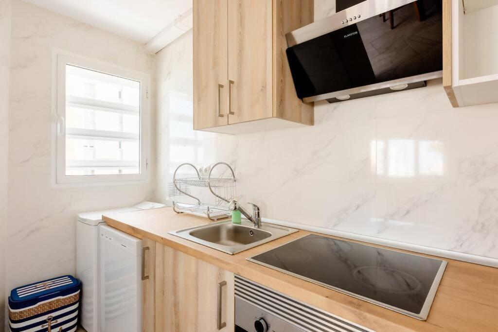 Apartmán Amplio Con Vistas Al Mar Y Piscina En Benalmádena Exteriér fotografie